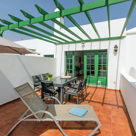 Apartamento Om Con Piscina Y Vistas Al Mar Appartement Costa Teguise Buitenkant foto
